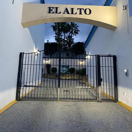 Hotel Maison Bernard *